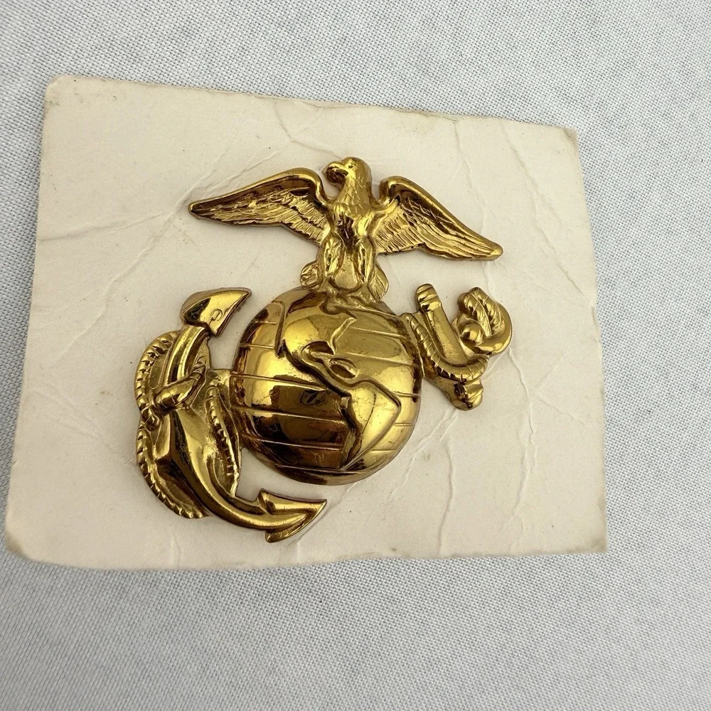 Vintage‎ USMC Eagle Globe Anchor Screwback Pin Antaya G.I. WWII EGA Gold Tone